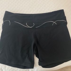Lululemon yoga shorts